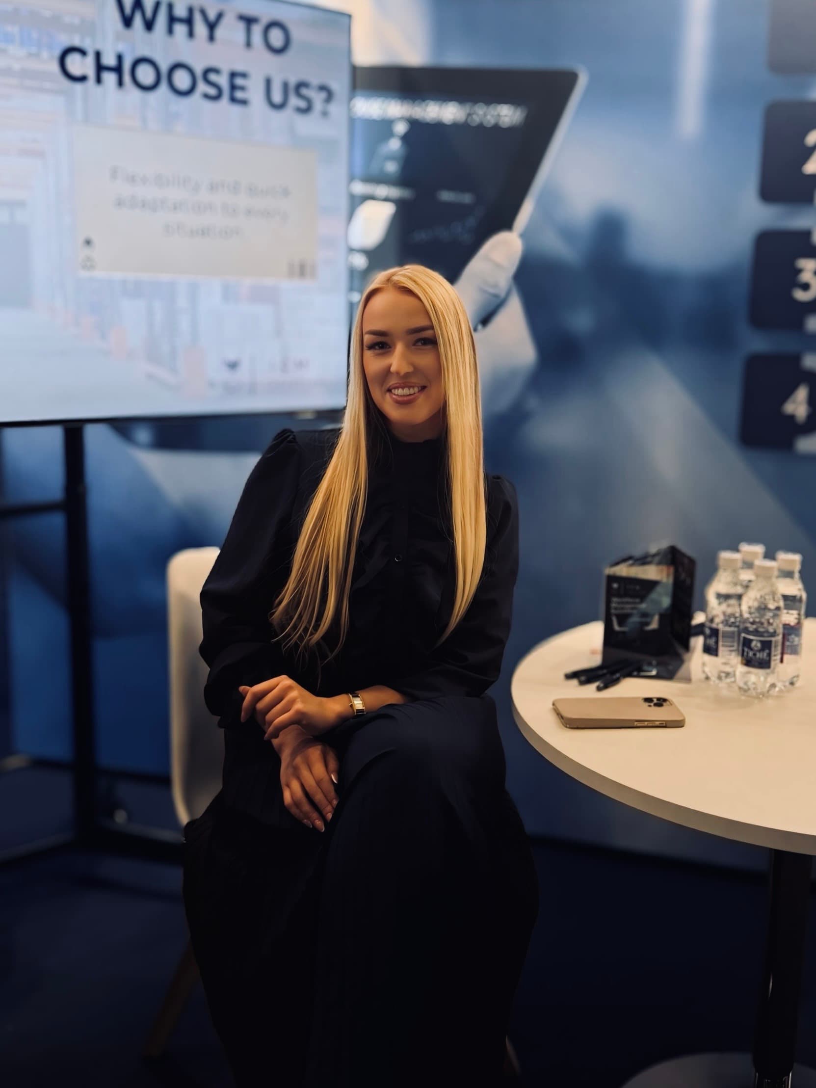 Laura — PROCV įkūrėja